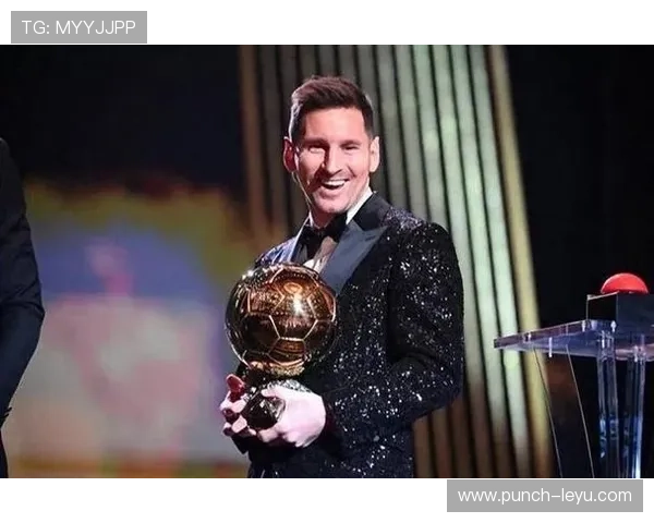 全球十大足球巨星退役时间盘点 最晚退役的传奇球员精彩回顾