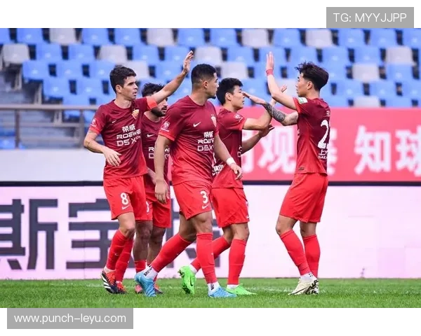 巴西足球巨星加盟中超掀起热潮助力中国足球崛起引关注